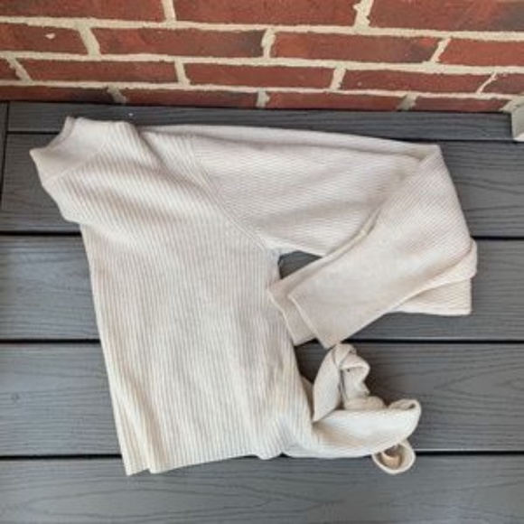 Reformation Osteria Open Back Sweater - Picture 6 of 12